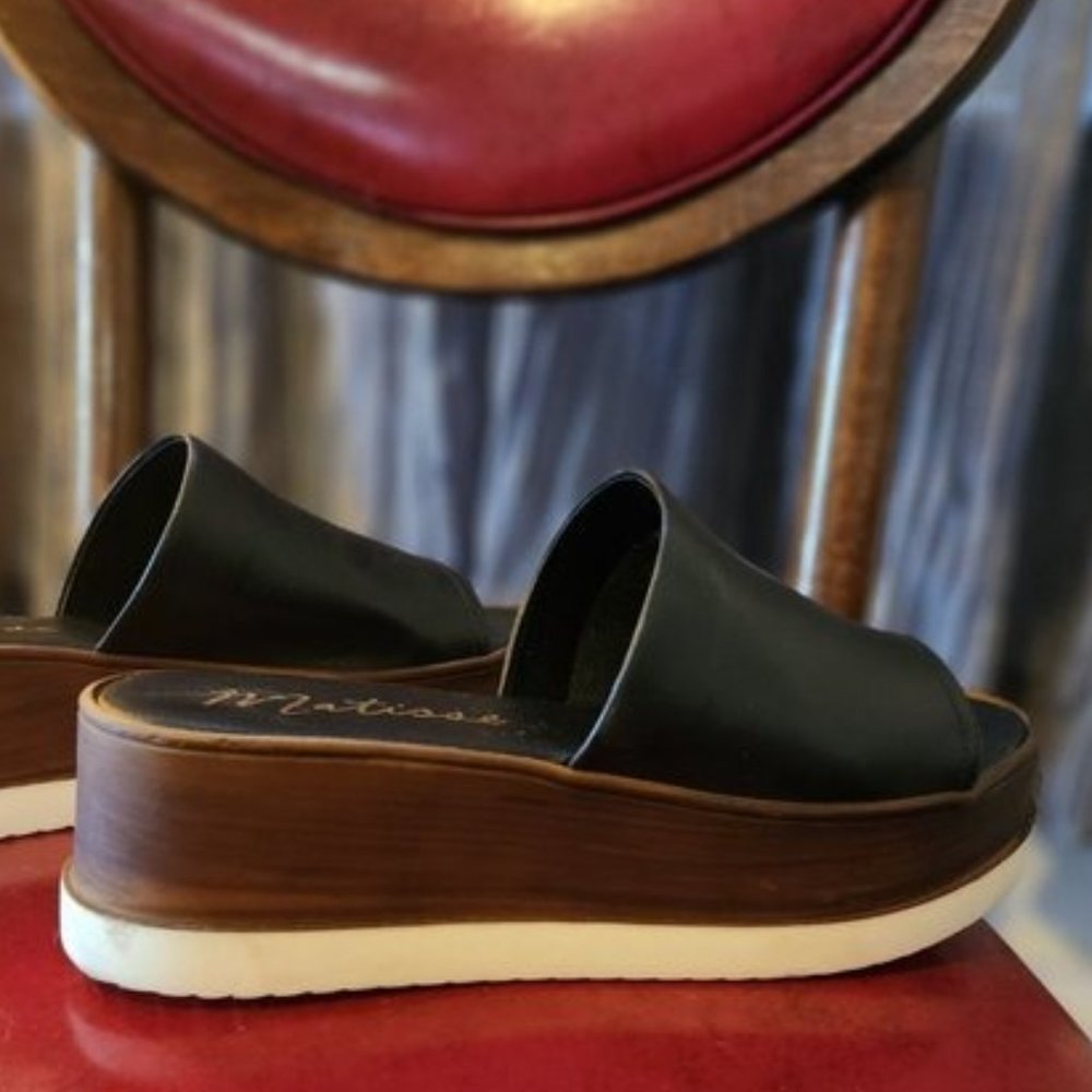 Platform Slides: Matisse Black Leather Platform Slides